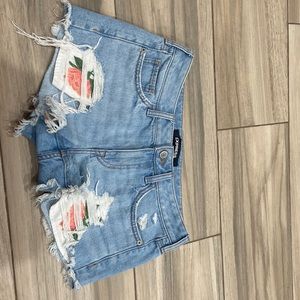 relaxed low rise jean shorts